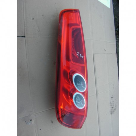 LAMPA TYŁ LEWA FORD FIESTA FL