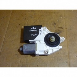 SILNICZEK SZYBY PRAWY TYŁ AUDI A3 8P