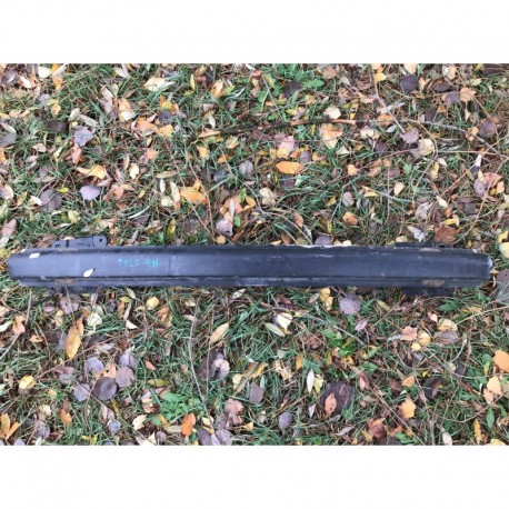 VW POLO 9N0 BELKA TYŁ TYLNA