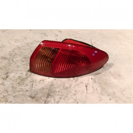 ALFA ROMEO 147 LAMPA TYŁ TYLNA PRAWA ORYGINAŁ