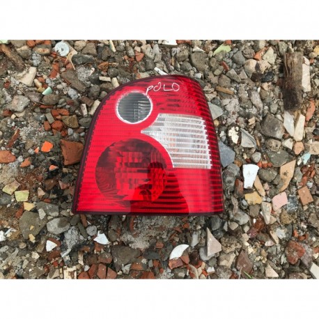 VW POLO 9N LAMPA TYŁ TYLNA PRAWA ORYGINAŁ