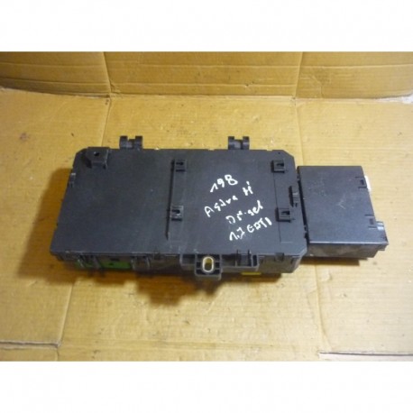 MODUŁ BSM SKRZYNKA BEZPIECZNIKÓW OPEL ASTRA H