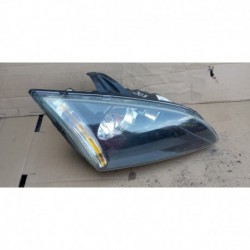 LAMPA PRAWA PRZÓD FORD FOCUS MK2