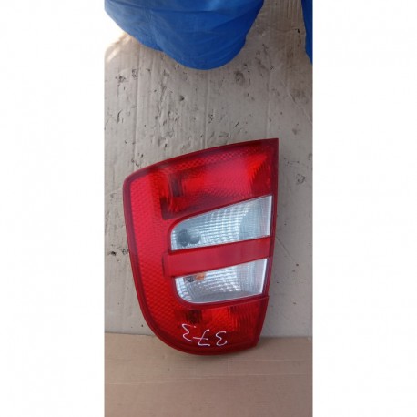 LAMPA TYŁ PRAWA SKODA FABIA I