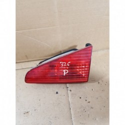 PRAWA LAMPA W KLAPĘ PEUGEOT 607 I Fl