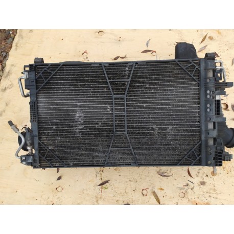 OPEL&nbsp;INSIGNIA A 1.9 CTDI CHŁODNICE WENTYLATOR