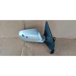 VW BORA I LA7W LUSTERKO PRAWE 5PIN