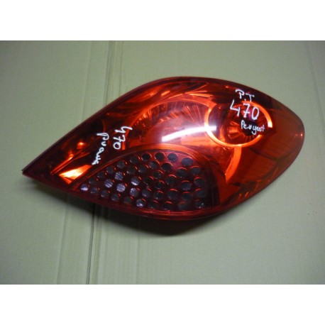 PEUGEOT 207 I LAMPA TYŁ PRAWA