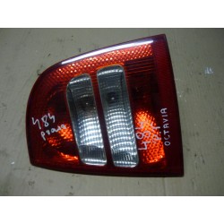 SKODA OCTAVIA I FL SEDAN LAMPA TYŁ PRAWA