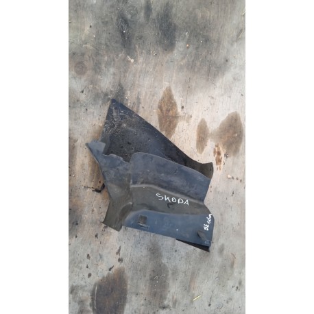 SKODA OCTAVIA DOLOT POWIETRZA KIEROWNICA 1U0121467