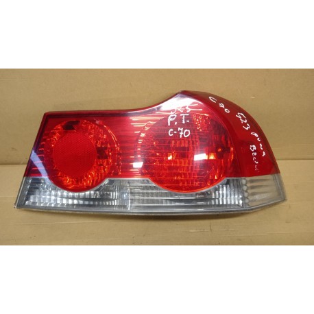 VOLVO C70 II LAMPA TYŁ PRAWA