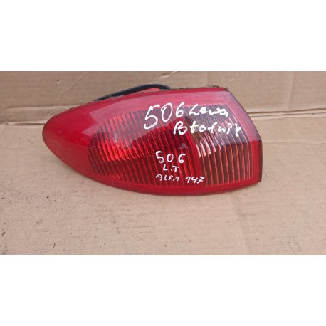 ALFA ROMEO 147 I FL LAMPA TYŁ LEWA W BŁOTNIK