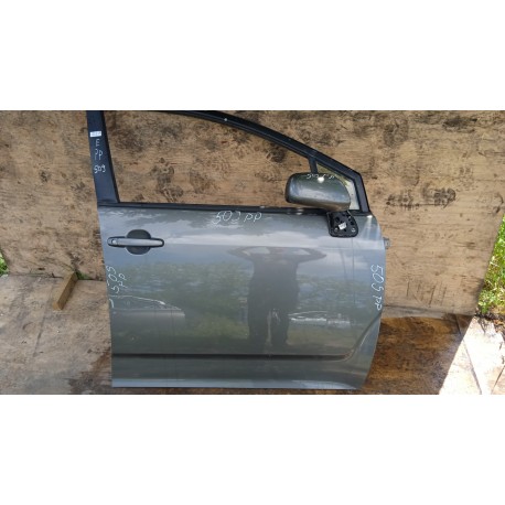 TOYOTA COROLLA VERSO II DRZWI PRZÓD PRAWY 1C3