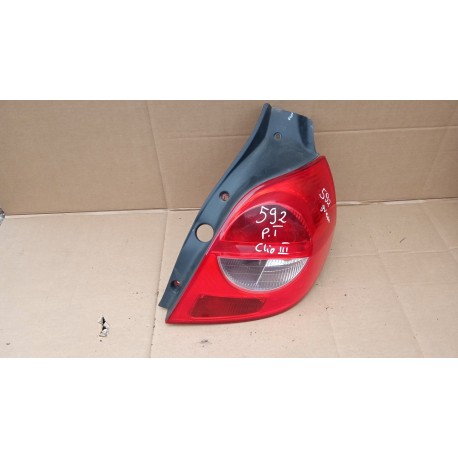 RENAULT CLIO III HB LAMPA TYŁ PRAWA