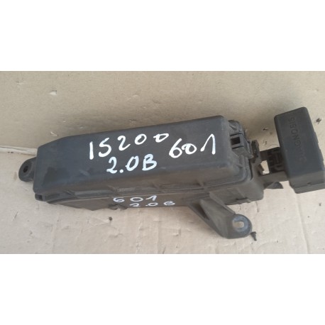 LEXUS IS200 I FL SKRZYNKA BEZPIECZNIKÓW 2.0B