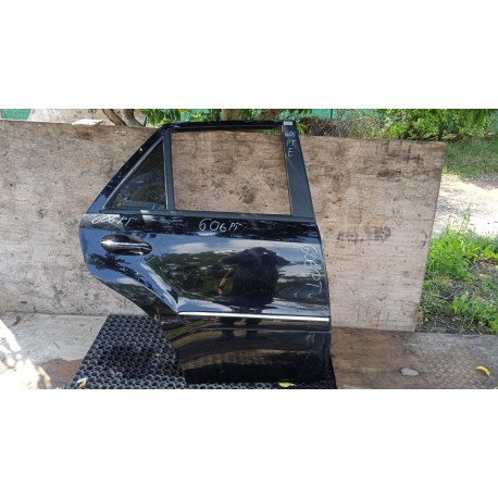 MERCEDES ML W164 SUV DRZWI TYŁ PRAWY C197