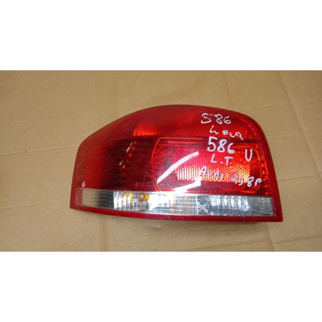 AUDI A3 8P HB LAMPA TYŁ LEWA USZKODZNA