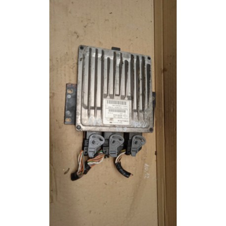 MEGANE II FLKOMPUTER SILNIKA 1.5DCI 8200911560