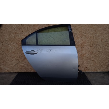 NISSAN PRIMERA P12 SEDAN DRZWI TYŁ PRAWY KY0