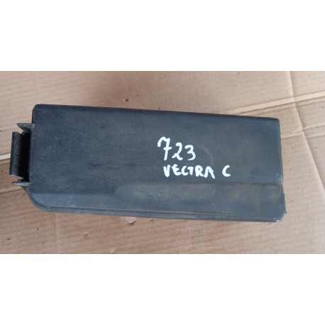OPEL VECTRA C FL SKRZYNKA BEZPIECZNIKÓW 1.8B 13241893