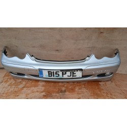 MERCEDES W203 ZDERZAK PRZÓD 744 HALOGEN