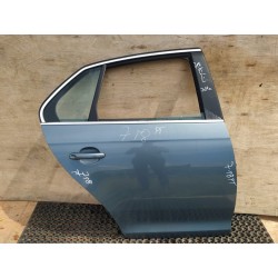 VW JETTA V SEDAN DRZWI TYŁ PRAWY LA6R