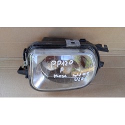 MERCEDES W203 HALOGEN PRAWY
