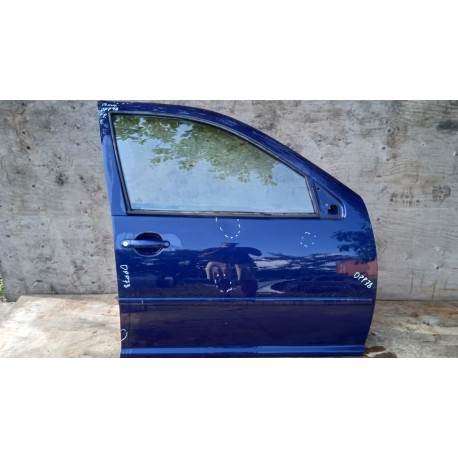 VW BORA DRZWI PRZÓD PRAWY