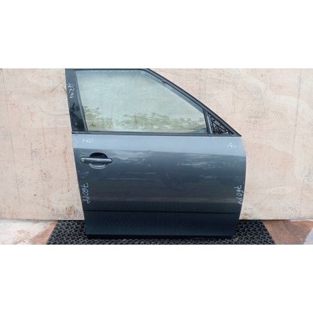 SKODA FABIA II FL DRZWI PRZÓD PRAWY LF8J 5D