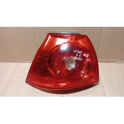 VW GOLF V HB LAMPA TYŁ LEWA
