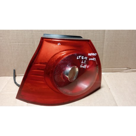 VW GOLF V HB LAMPA TYŁ LEWA
