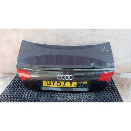 AUDI A4 B7 SEDAN KLAPA TYŁ LZ7L