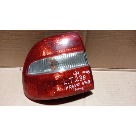 VOLVO V40 FL KOMBI LAMPA TYŁ LEWA 1995 - 2004