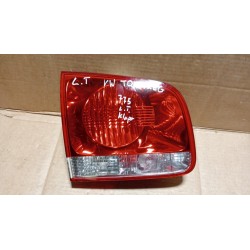 TOUAREG I SUV LAMPA TYŁ LEWA W KLAPĘ