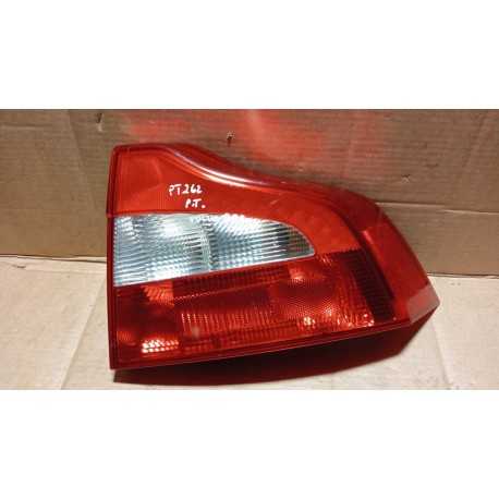 VOLVO S80 SEDAN LAMPA TYŁ PRAWA