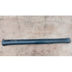 MERCEDES W169 HB LISTWA PROGOWA PRAWA