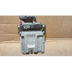 AUDI A4 B8 KOMPUTER SILNIKA 2.0TDI 03L906022NN