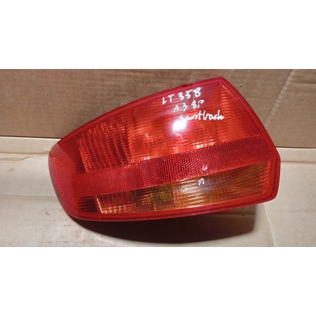 AUDI A3 8P HB LAMPA TYŁ LEWA