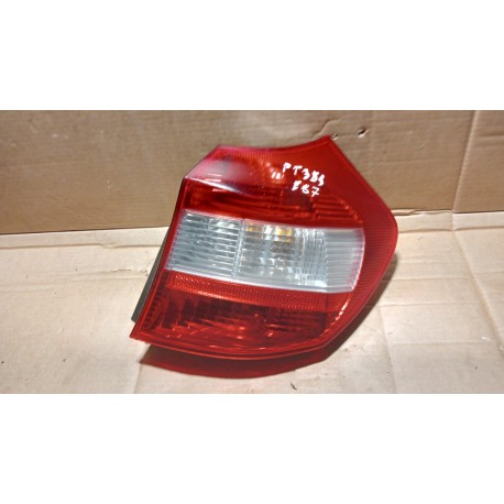 BMW E87 HB LAMPA TYŁ PRAWA