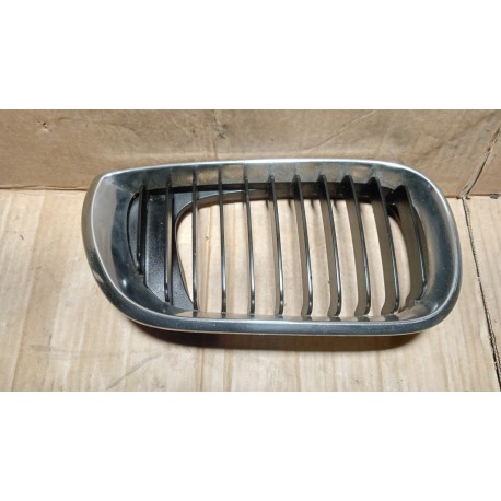 BMW E46 FL SEDAN GRILL NERKA PRAWA