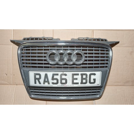 AUDI A3 8P DUŻY GRIL ATRAPA GRILL CHROM