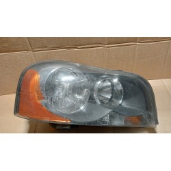 VOLVO XC90 I LAMPA PRZÓD PRAWA