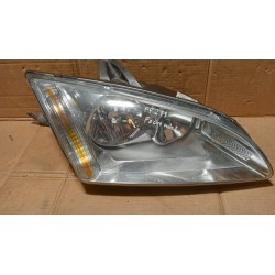 FORD FOCUS MK2 LAMPA PRZÓD PRAWA