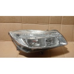 OPEL INSIGNIA A LAMPA PRZÓD PRAWA