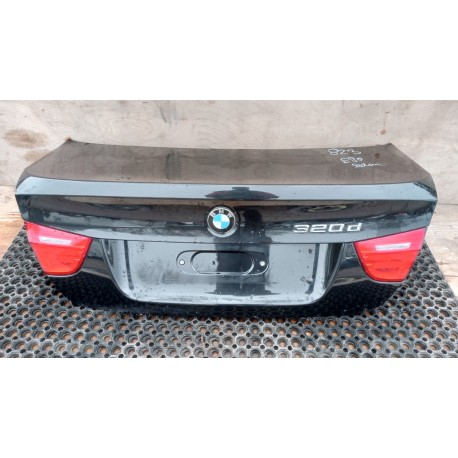 BMW E90 SEDAN KLAPA TYŁ 354/7