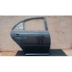 TOYOTA AVENSIS T25 FL SEDAN DRZWI TYŁ PRAWY 209
