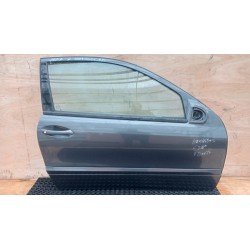 MERCEDES W203 FL COUPE DRZWI PRZÓD PRAWY 755