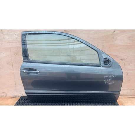 MERCEDES W203 FL COUPE DRZWI PRZÓD PRAWY 755