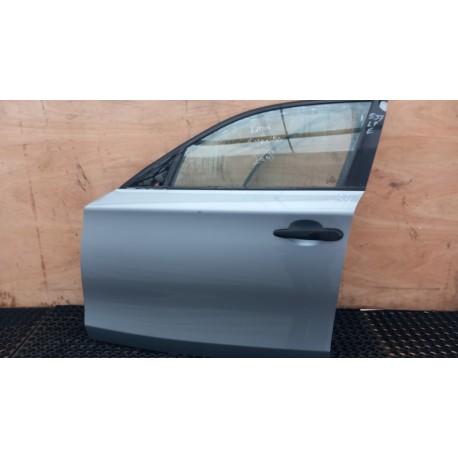 BMW E87 DRZWI PRZÓD PRAWY A18/7