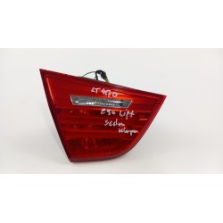 BMW E90 LIFT LAMPA TYŁ LEWA W KLAPĘ
